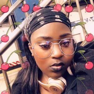 Meet your Posher, Kalila